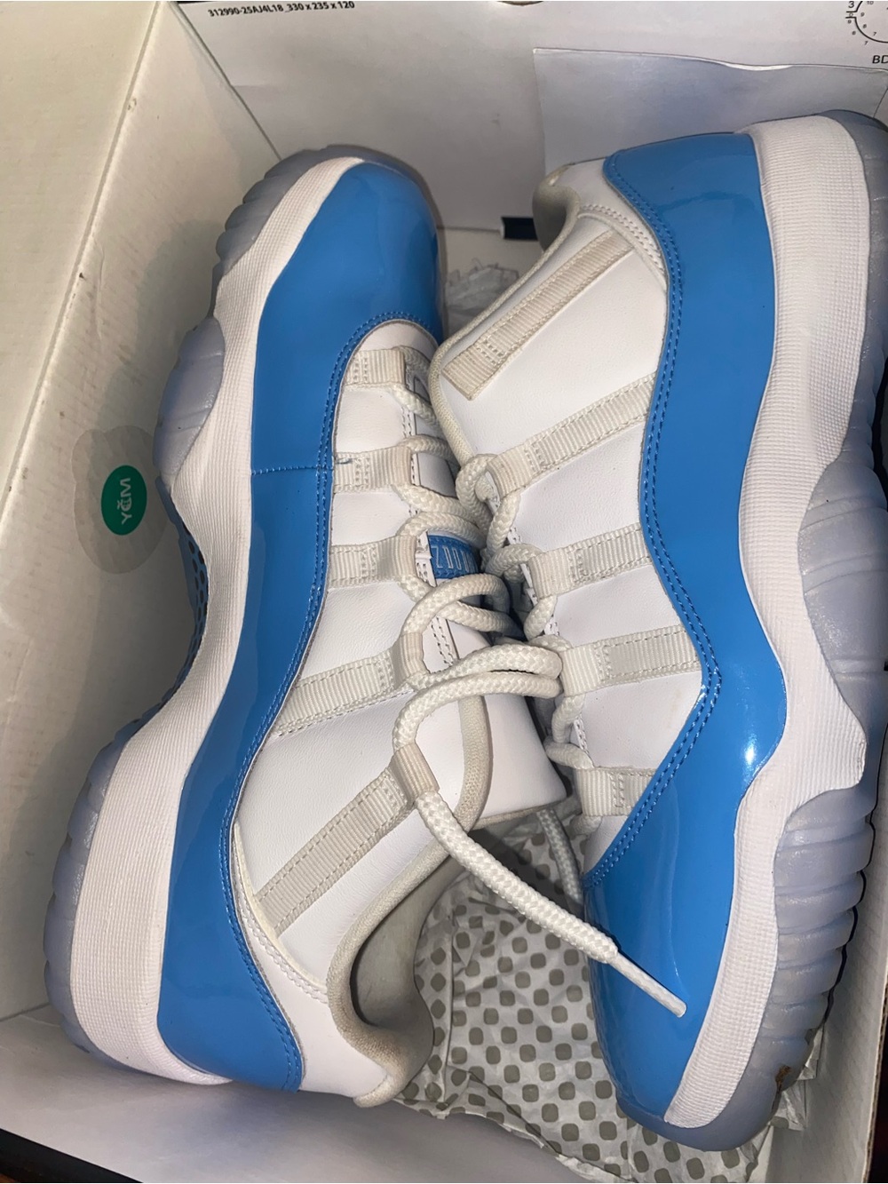 Jordan 11 UNC Blue Low